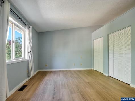2257 Hemlock Court NW Salem OR 97304