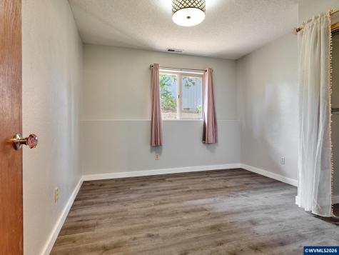 2257 Hemlock Court NW Salem OR 97304