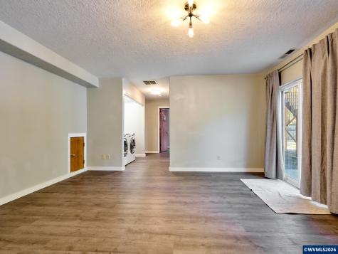 2257 Hemlock Court NW Salem OR 97304