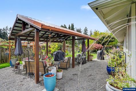 8470 SE Hood Street Clackamas OR 97015