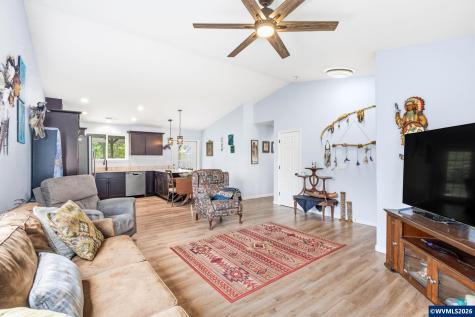 2970 41st Avenue SE Albany OR 97322