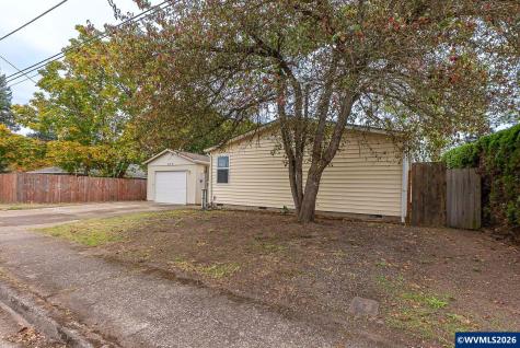 620 E Street Lebanon OR 97355