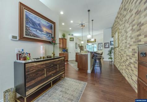 29877 Bartels Creeks Drive Lebanon OR 97355
