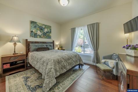 29877 Bartels Creeks Drive Lebanon OR 97355