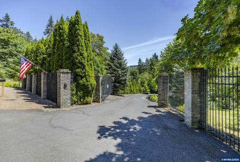 29877 Bartels Creeks Drive Lebanon OR 97355
