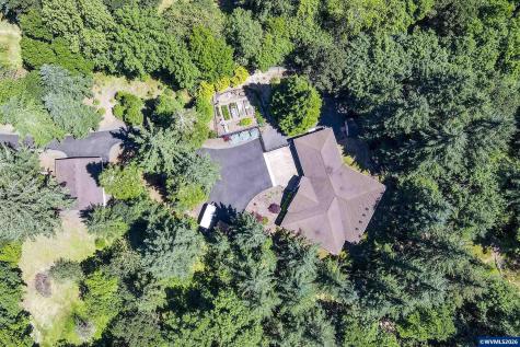 29877 Bartels Creeks Drive Lebanon OR 97355