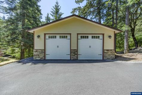 29877 Bartels Creeks Drive Lebanon OR 97355