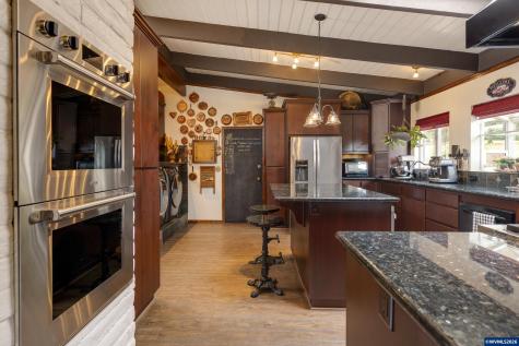 6690 Aumsville Highway SE Salem OR 97317