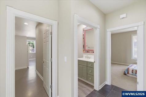 4239 Chambers Avenue S Salem OR 97302