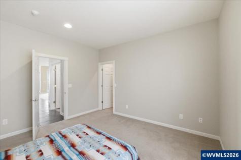 4239 Chambers Avenue S Salem OR 97302