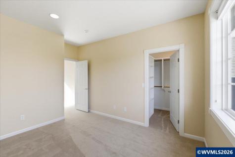 4239 Chambers Avenue S Salem OR 97302