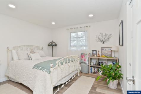 1780 Clover Ridge Road NE Albany OR 97322
