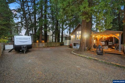 5087 Terrylee Court SE Salem OR 97306