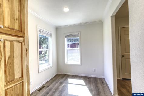 365 Mountain View Road Sweet Home OR 97386