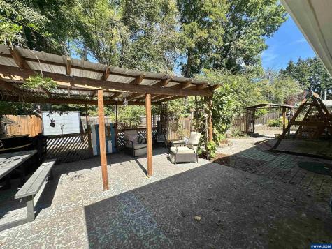 2935 NW Taft Avenue Corvallis OR 97330