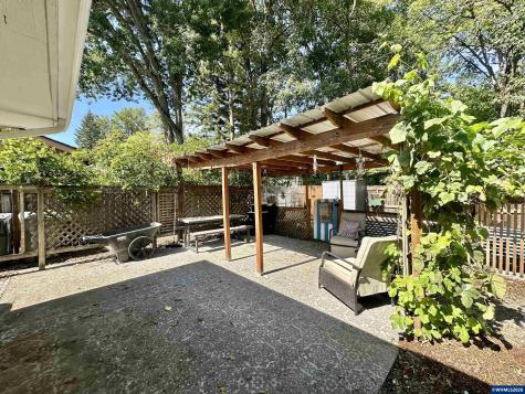 2935 NW Taft Avenue Corvallis OR 97330
