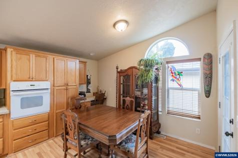 1606 11th Avenue Sweet Home OR 97386