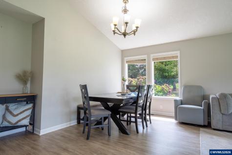 1140 Clover Valley Court NE Salem OR 97317