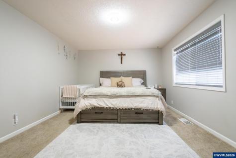 1140 Clover Valley Court NE Salem OR 97317