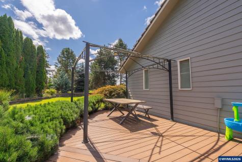 1140 Clover Valley Court NE Salem OR 97317
