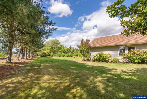 1140 Clover Valley Court NE Salem OR 97317