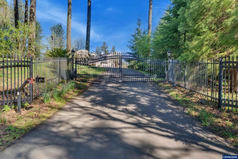 3471 Cole Road S Salem OR 97306