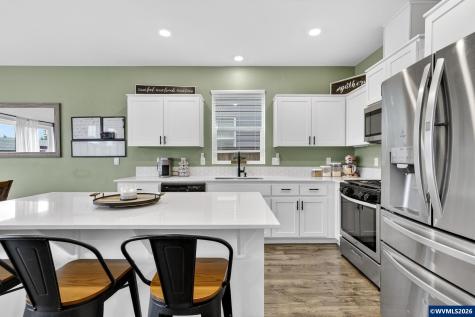 900 Ben Brown Lane Woodburn OR 97071