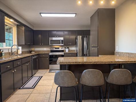 6110 SE Yampo Road Amity OR 97101