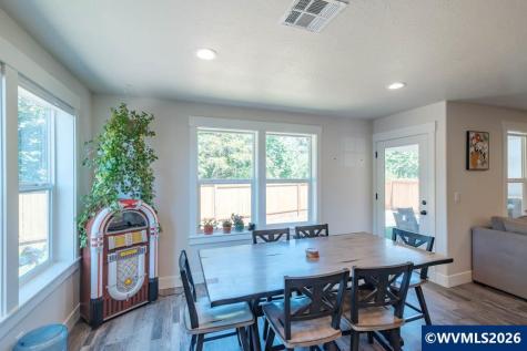 1443 45th Avenue Sweet Home OR 97386