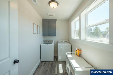 1443 45th Avenue Sweet Home OR 97386