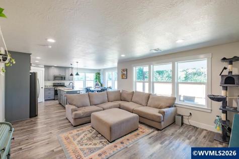 1443 45th Avenue Sweet Home OR 97386