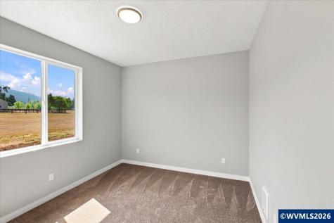 1221 49th Street Sweet Home OR 97389