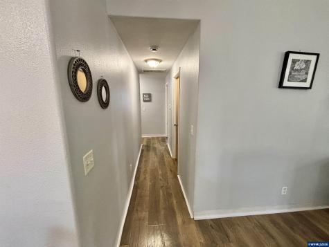 4223 Donalyn Street NE Salem OR 97301