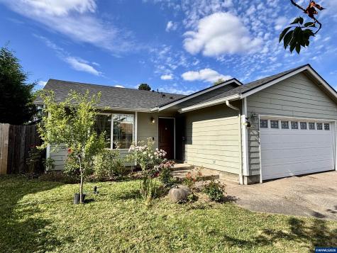 4223 Donalyn Street NE Salem OR 97301