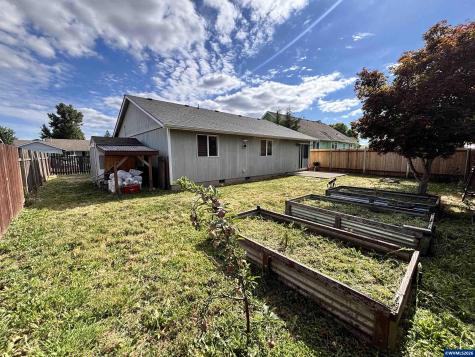 4223 Donalyn Street NE Salem OR 97301