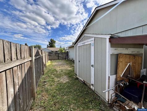 4223 Donalyn Street NE Salem OR 97301