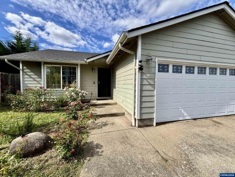 4223 Donalyn Street NE Salem OR 97301
