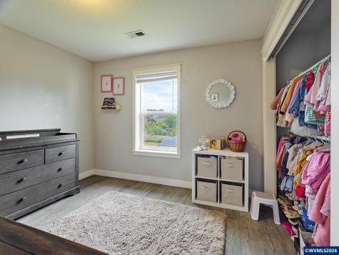 1025 SE Millright Avenue Mcminnville OR 97128