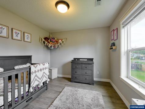 1025 SE Millright Avenue Mcminnville OR 97128