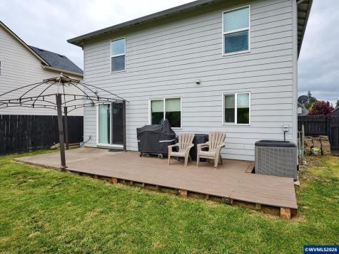1025 SE Millright Avenue Mcminnville OR 97128