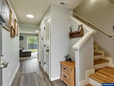 1025 SE Millright Avenue Mcminnville OR 97128