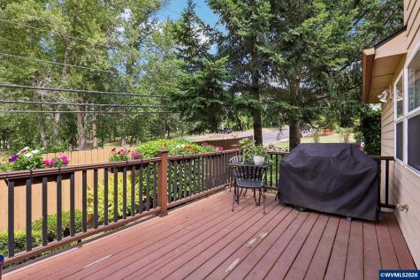 1472 Westbrook Drive NW Salem OR 97304