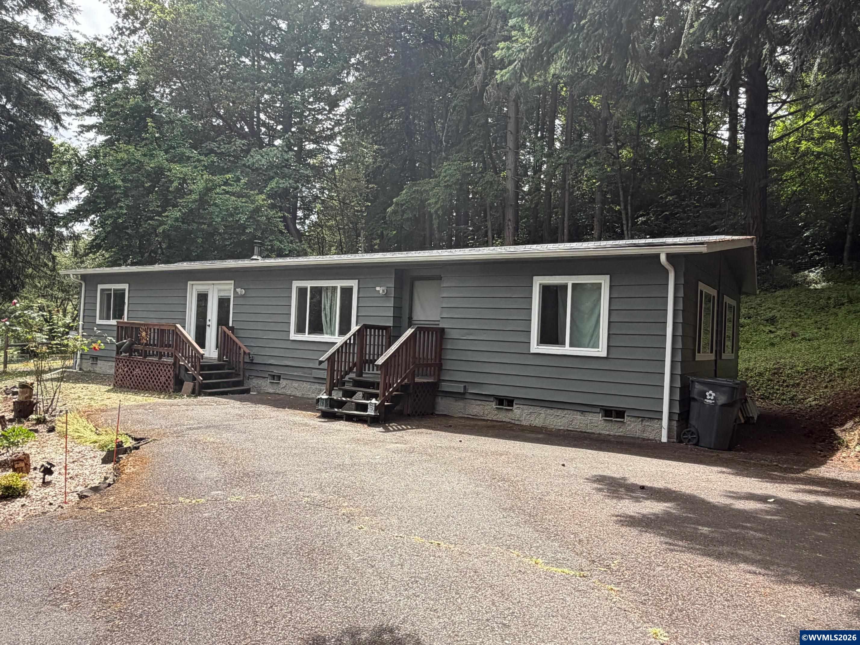 30202 Townsend Road Lebanon OR 97355