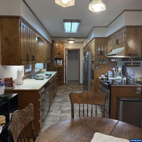 30202 Townsend Road Lebanon OR 97355