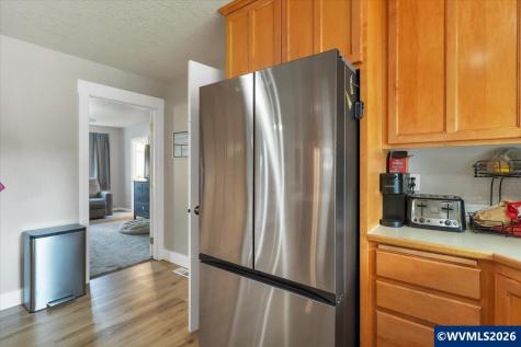 1955 Kent Avenue Stayton OR 97383