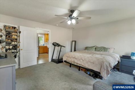 1955 Kent Avenue Stayton OR 97383