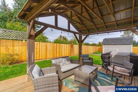 1955 Kent Avenue Stayton OR 97383