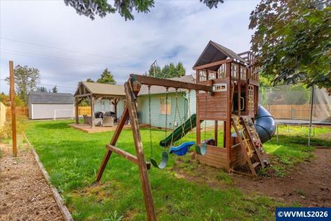 1955 Kent Avenue Stayton OR 97383