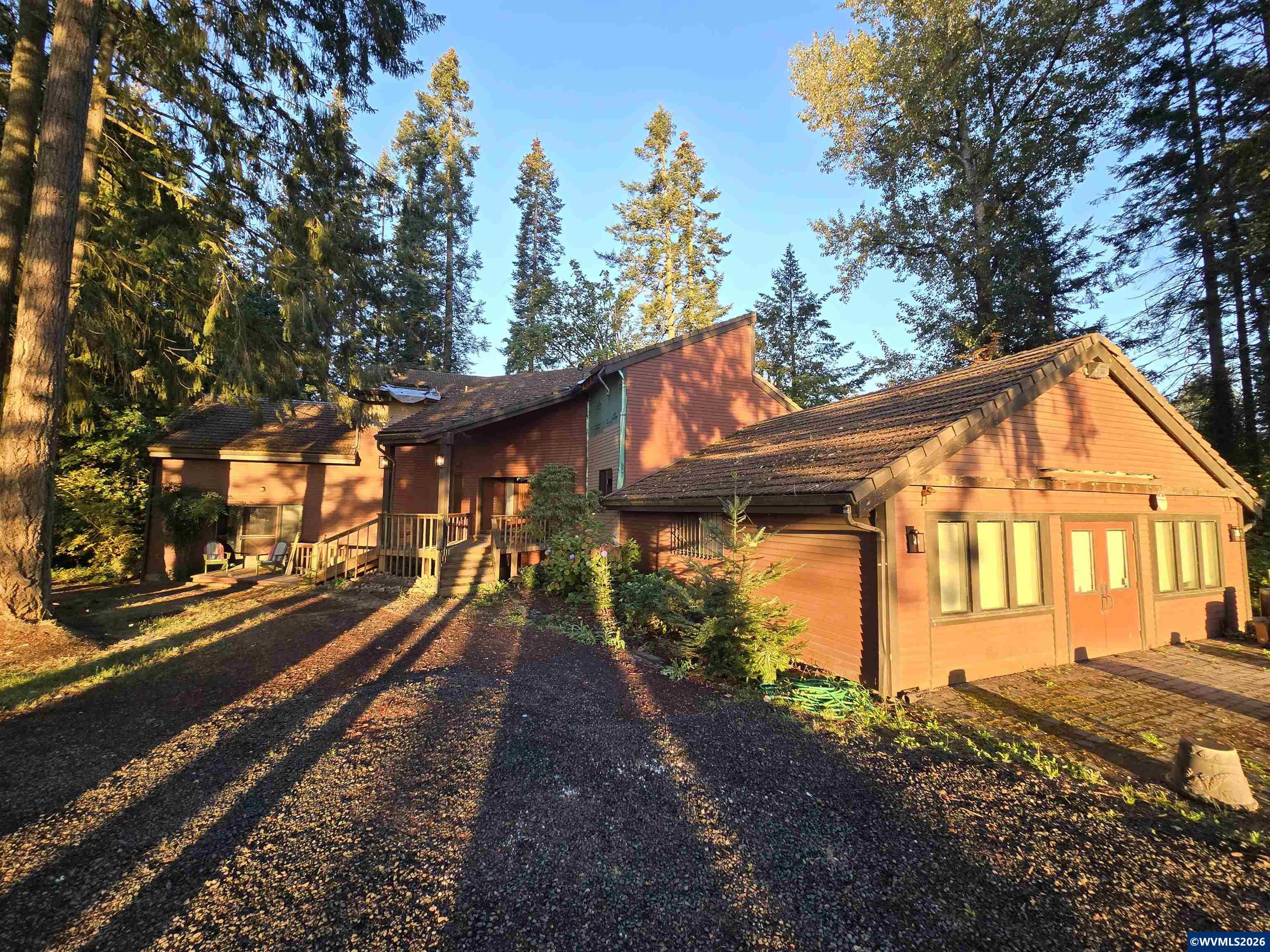 4359 64th Place NE Salem OR 97305