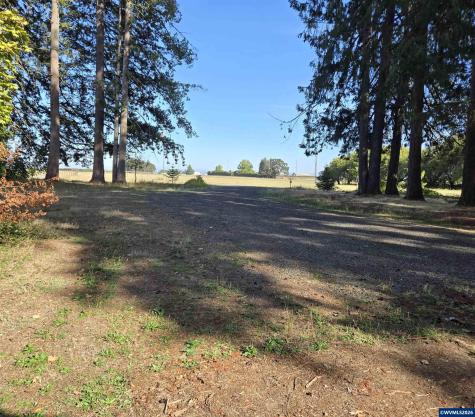 4359 64th Place NE Salem OR 97305